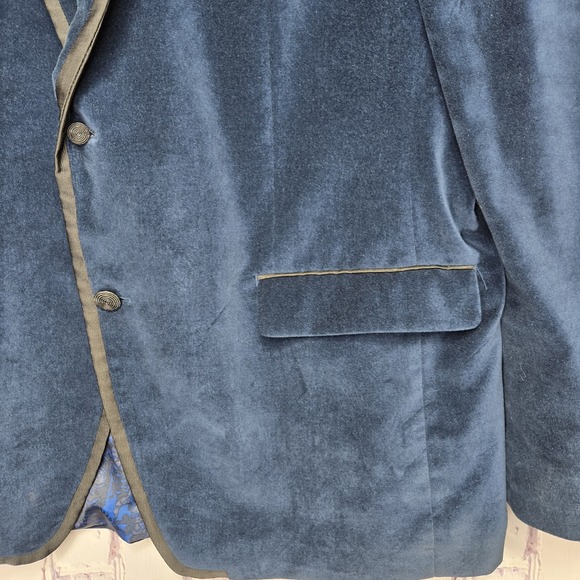 Vintage Tallia Men's Blazer Sports Coat 46L Navy Metal Button Feels Like Velvet - Picture 3 of 16